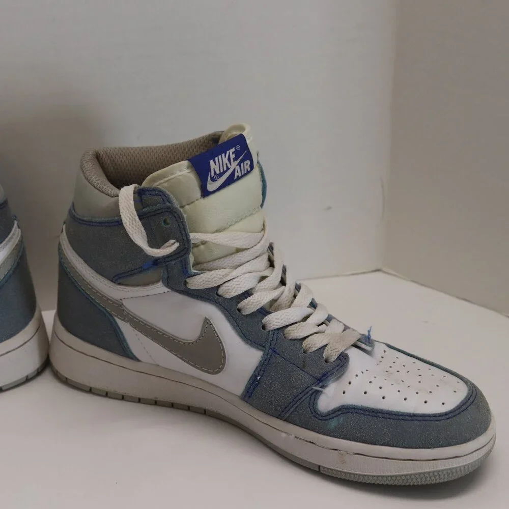 Nike Air Jordan Women's Athletic Shoes‎ Gray and White High Tops Size 7